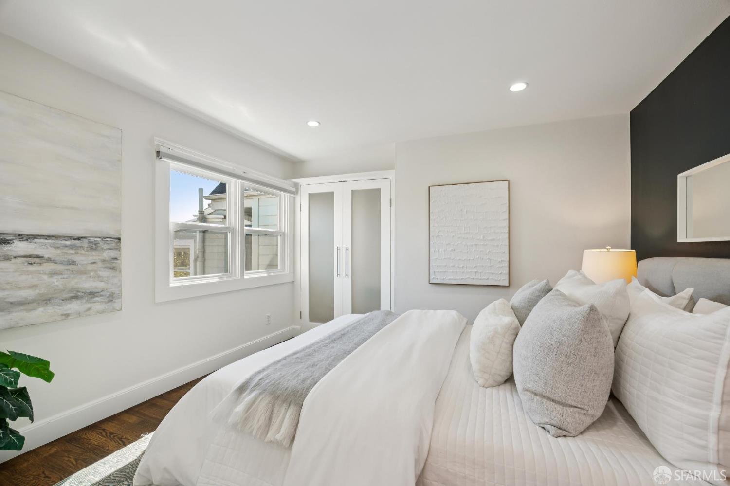 Detail Gallery Image 16 of 92 For 537 Moultrie St, San Francisco,  CA 94110 - 2 Beds | 2/1 Baths