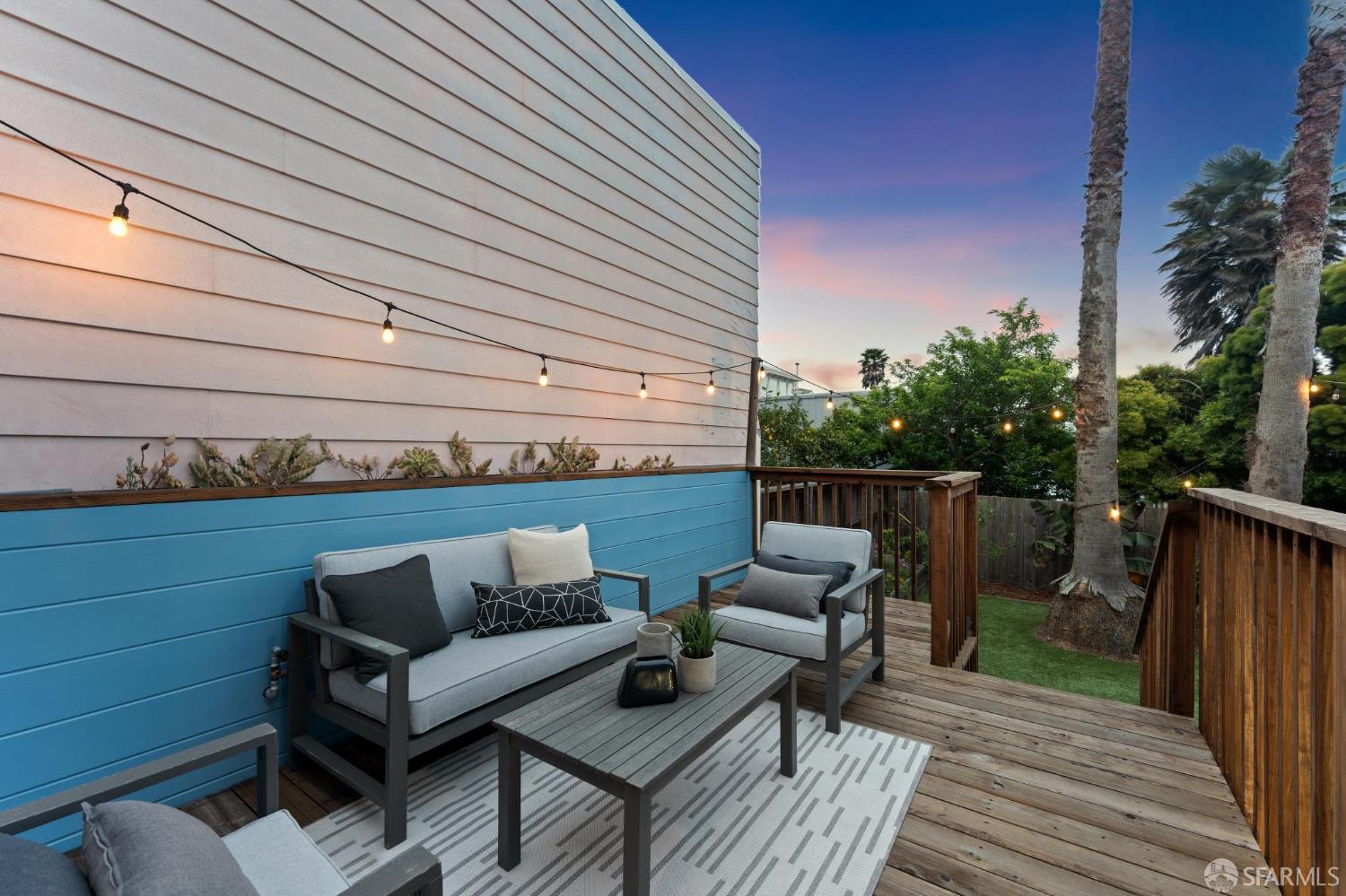 Detail Gallery Image 77 of 92 For 537 Moultrie St, San Francisco,  CA 94110 - 2 Beds | 2/1 Baths