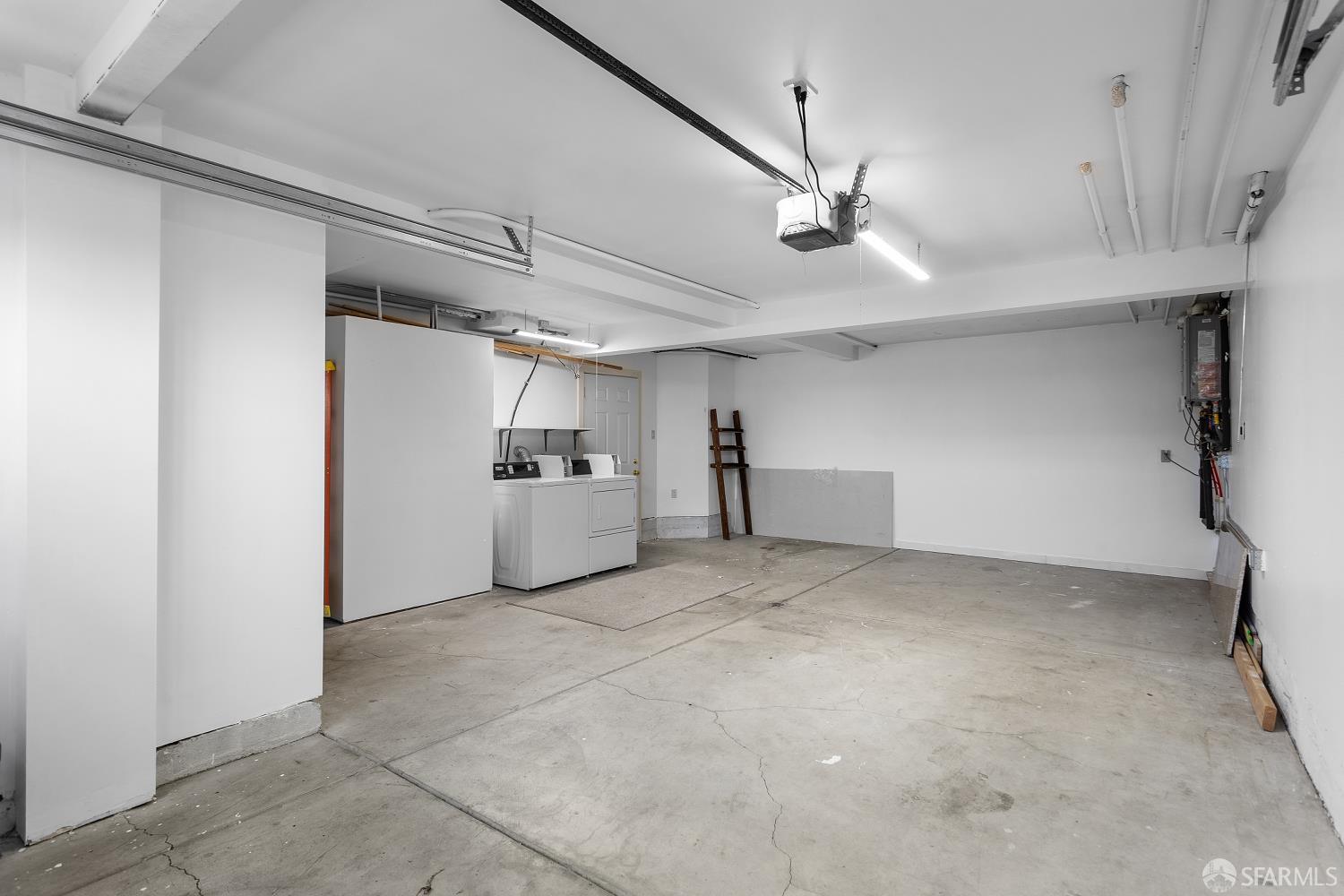 Detail Gallery Image 40 of 75 For 1414 12th St, Oakland,  CA 94607 - – Beds | – Baths