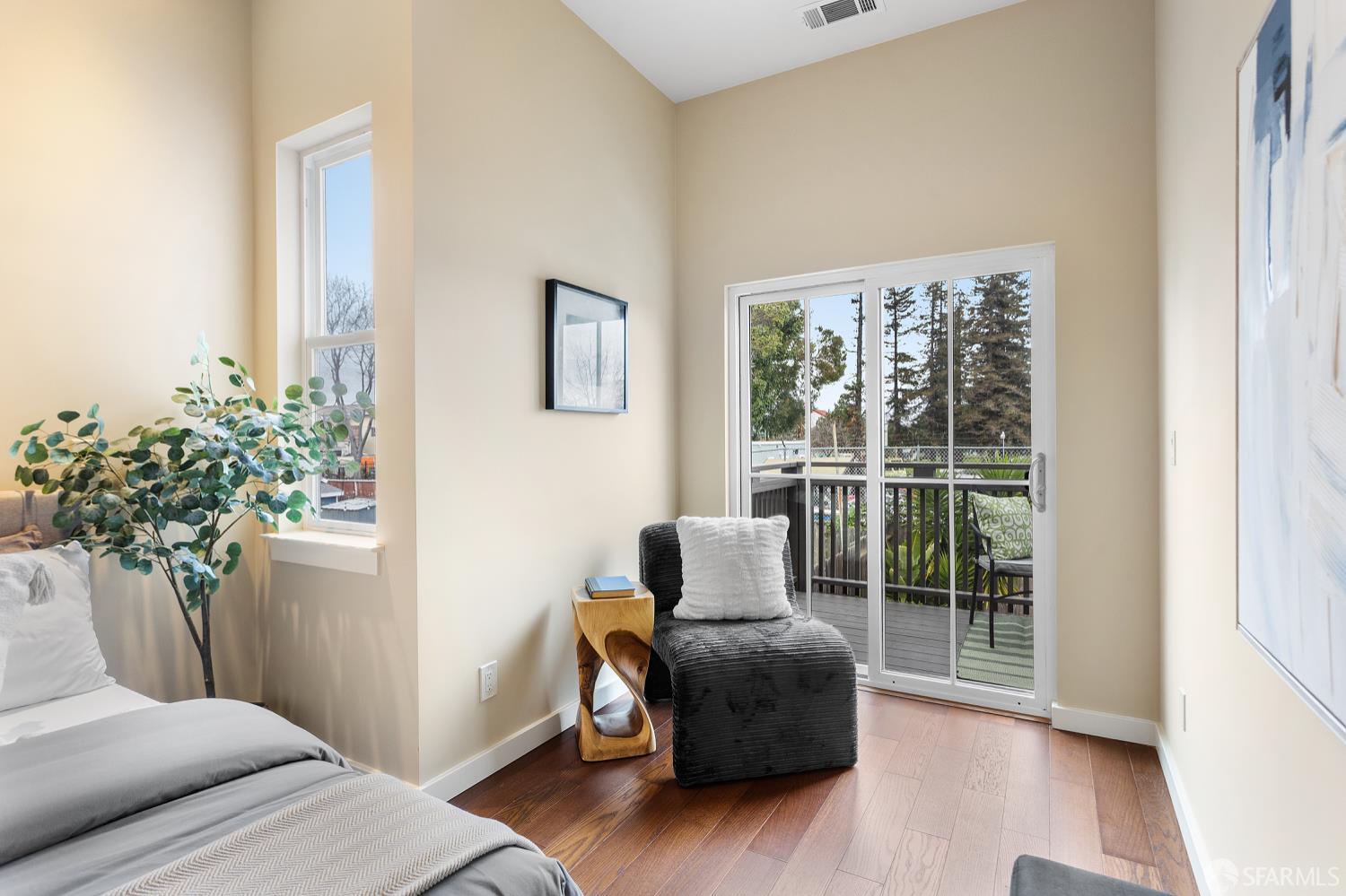 Detail Gallery Image 25 of 75 For 1414 12th St, Oakland,  CA 94607 - – Beds | – Baths