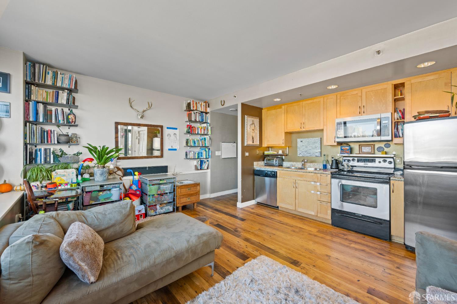 Detail Gallery Image 4 of 19 For 260 King St #1317,  San Francisco,  CA 94107 - 0 Beds | 1 Baths