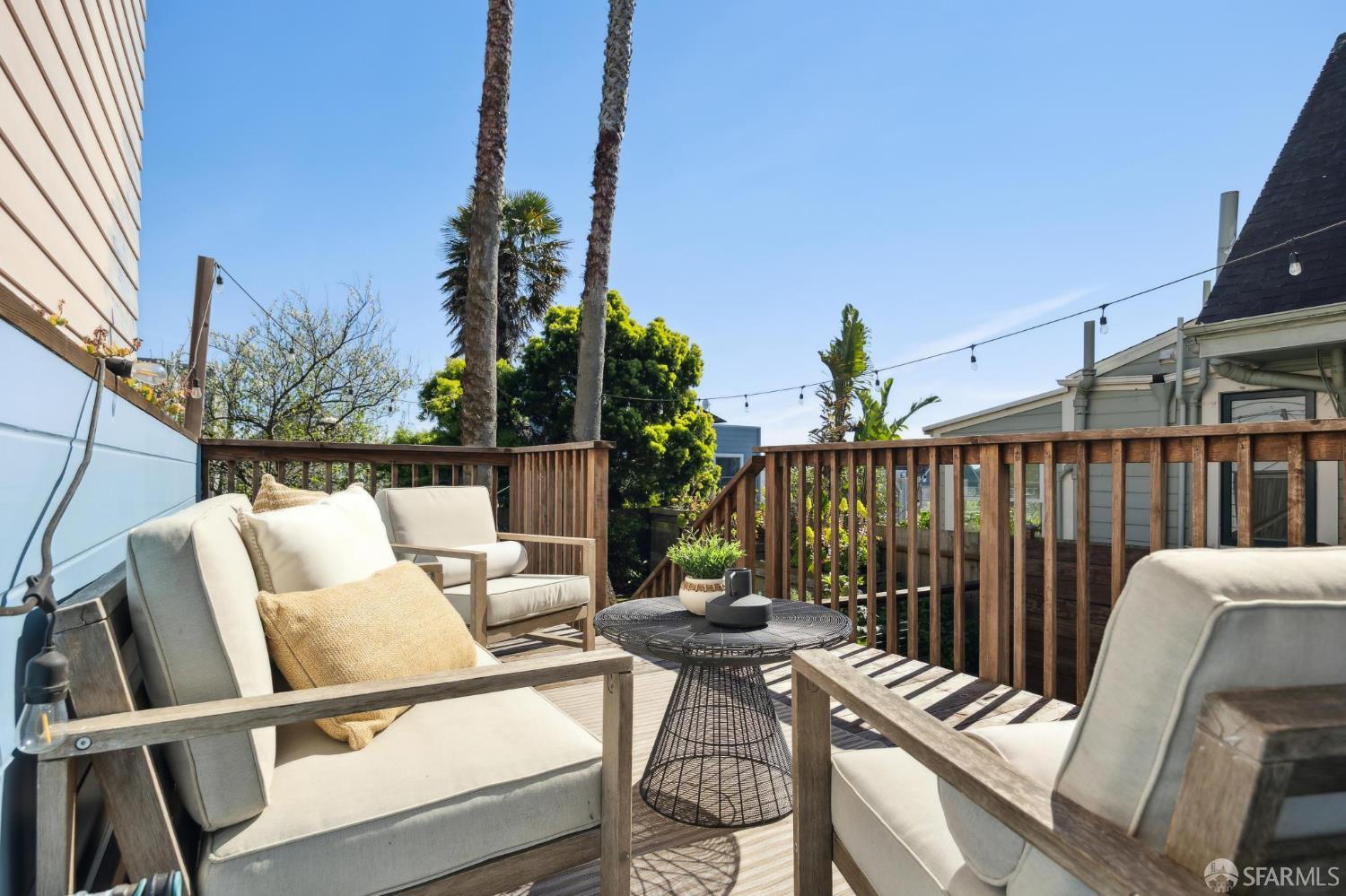 Detail Gallery Image 56 of 92 For 537 Moultrie St, San Francisco,  CA 94110 - 2 Beds | 2/1 Baths