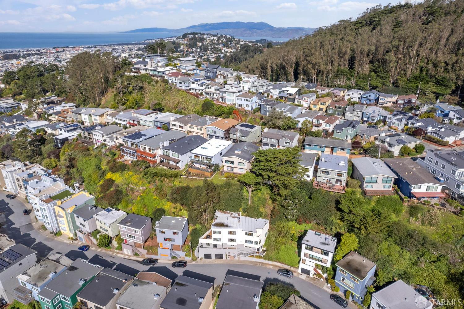 Detail Gallery Image 90 of 91 For 221 Cresta Vista Dr, San Francisco,  CA 94127 - 4 Beds | 4/1 Baths