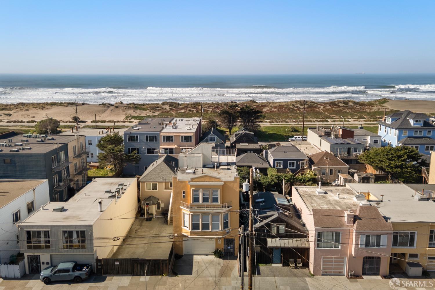 Detail Gallery Image 8 of 14 For 1677 48th Ave, San Francisco,  CA 94122 - – Beds | – Baths