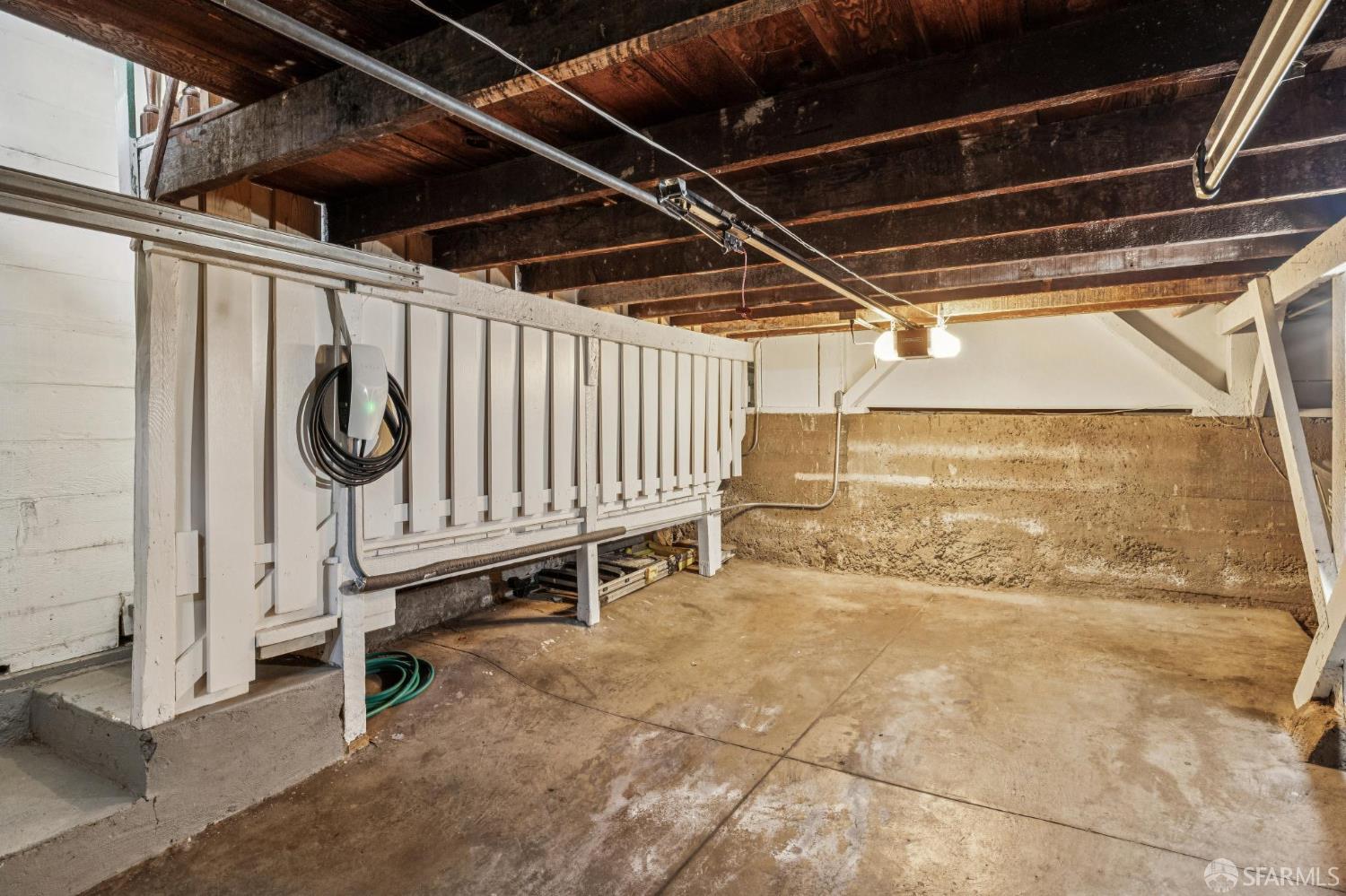 Detail Gallery Image 32 of 36 For 342 Upper Terrace, San Francisco,  CA 94117 - 2 Beds | 1 Baths