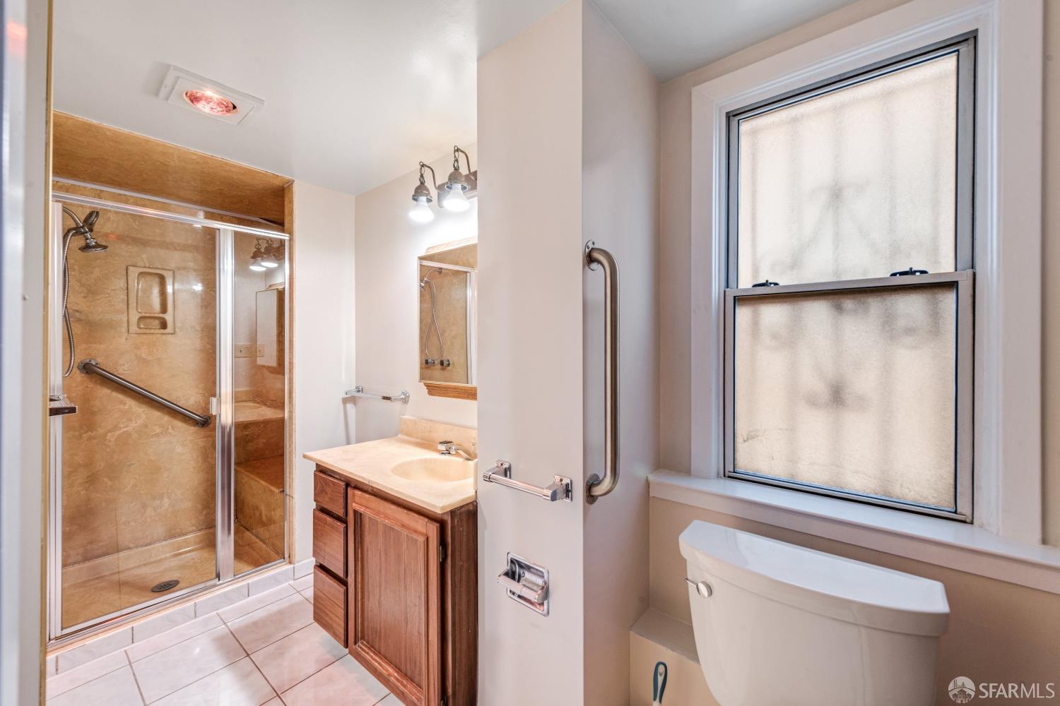 Detail Gallery Image 17 of 23 For 2320 15th Ave, San Francisco,  CA 94116 - 2 Beds | 1 Baths