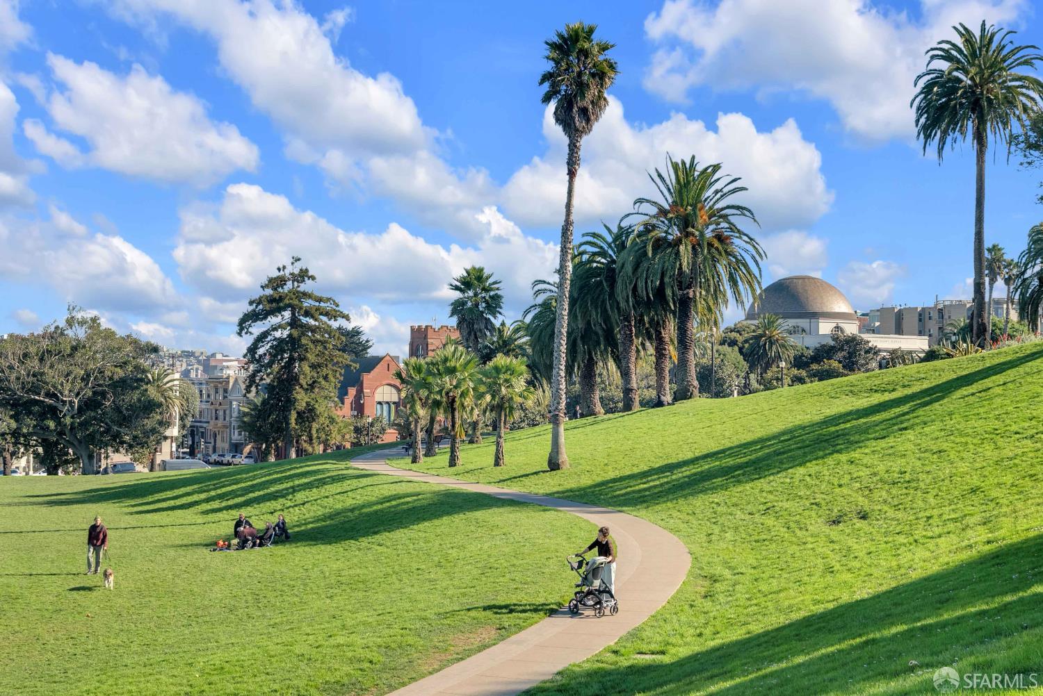 Detail Gallery Image 30 of 37 For 1060 Noe St 1064a,  San Francisco,  CA 94114 - 2 Beds | 1 Baths