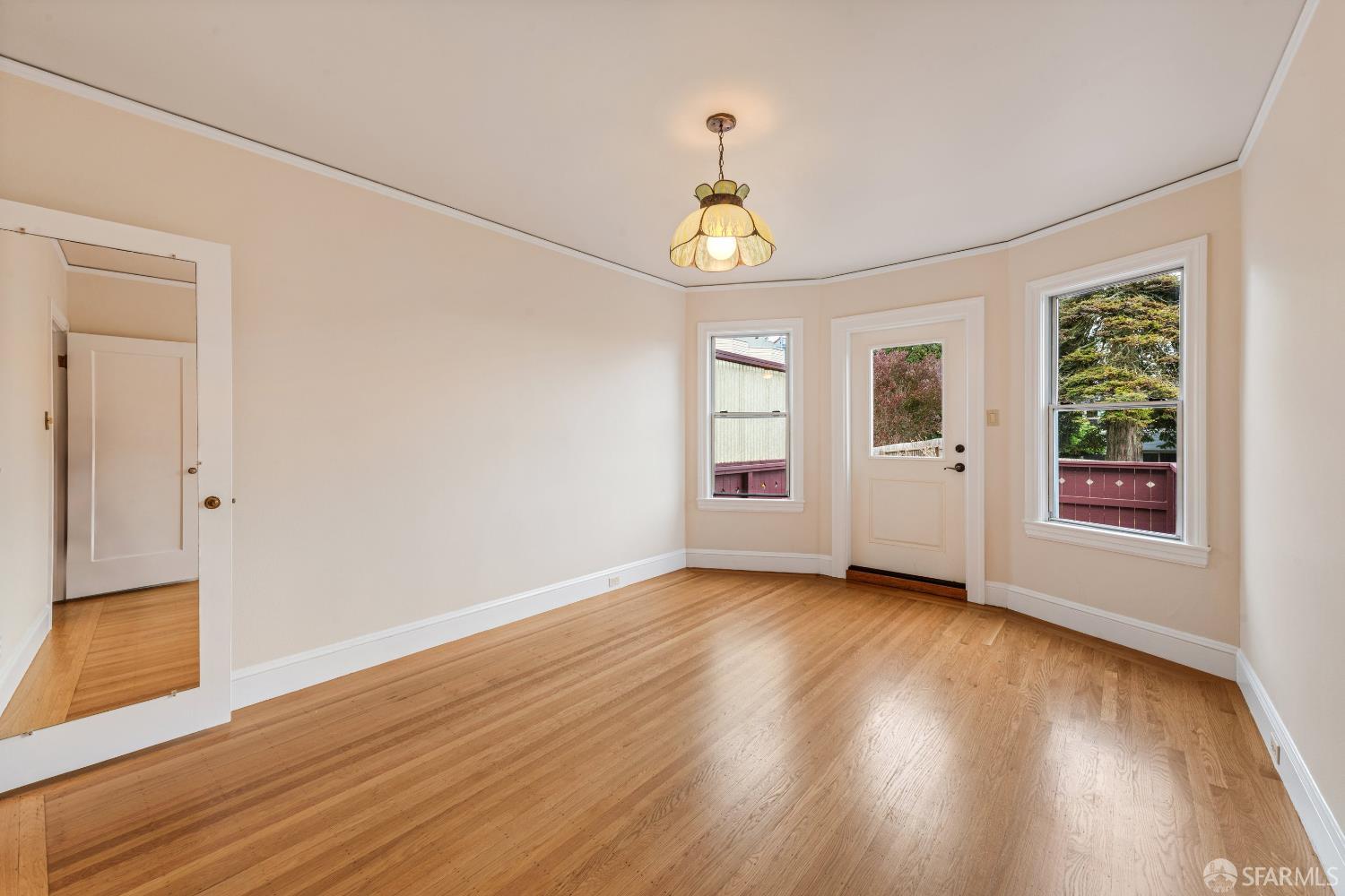 Detail Gallery Image 12 of 23 For 2320 15th Ave, San Francisco,  CA 94116 - 2 Beds | 1 Baths