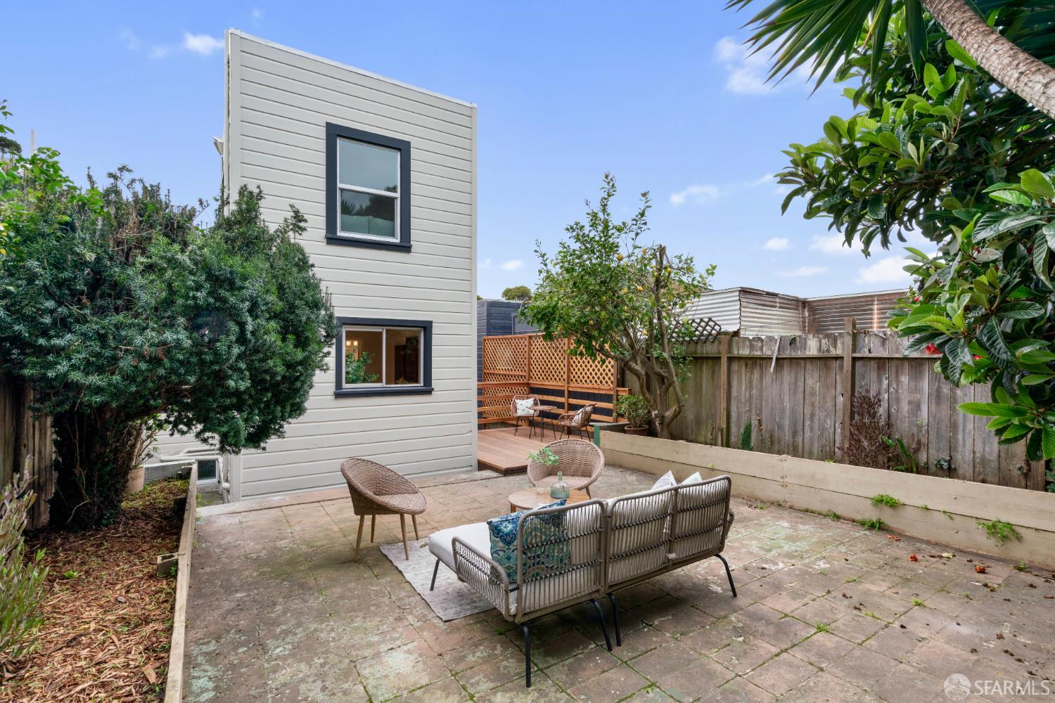 Detail Gallery Image 53 of 89 For 69 Lisbon St, San Francisco,  CA 94112 - 3 Beds | 1/1 Baths