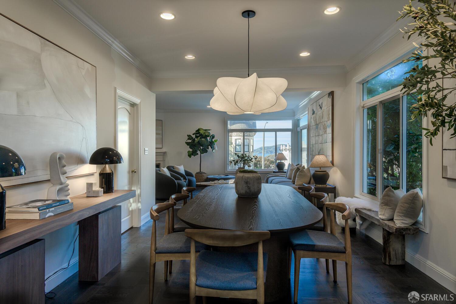 Detail Gallery Image 11 of 46 For 2001 Pacific Ave, San Francisco,  CA 94109 - 5 Beds | 4 Baths