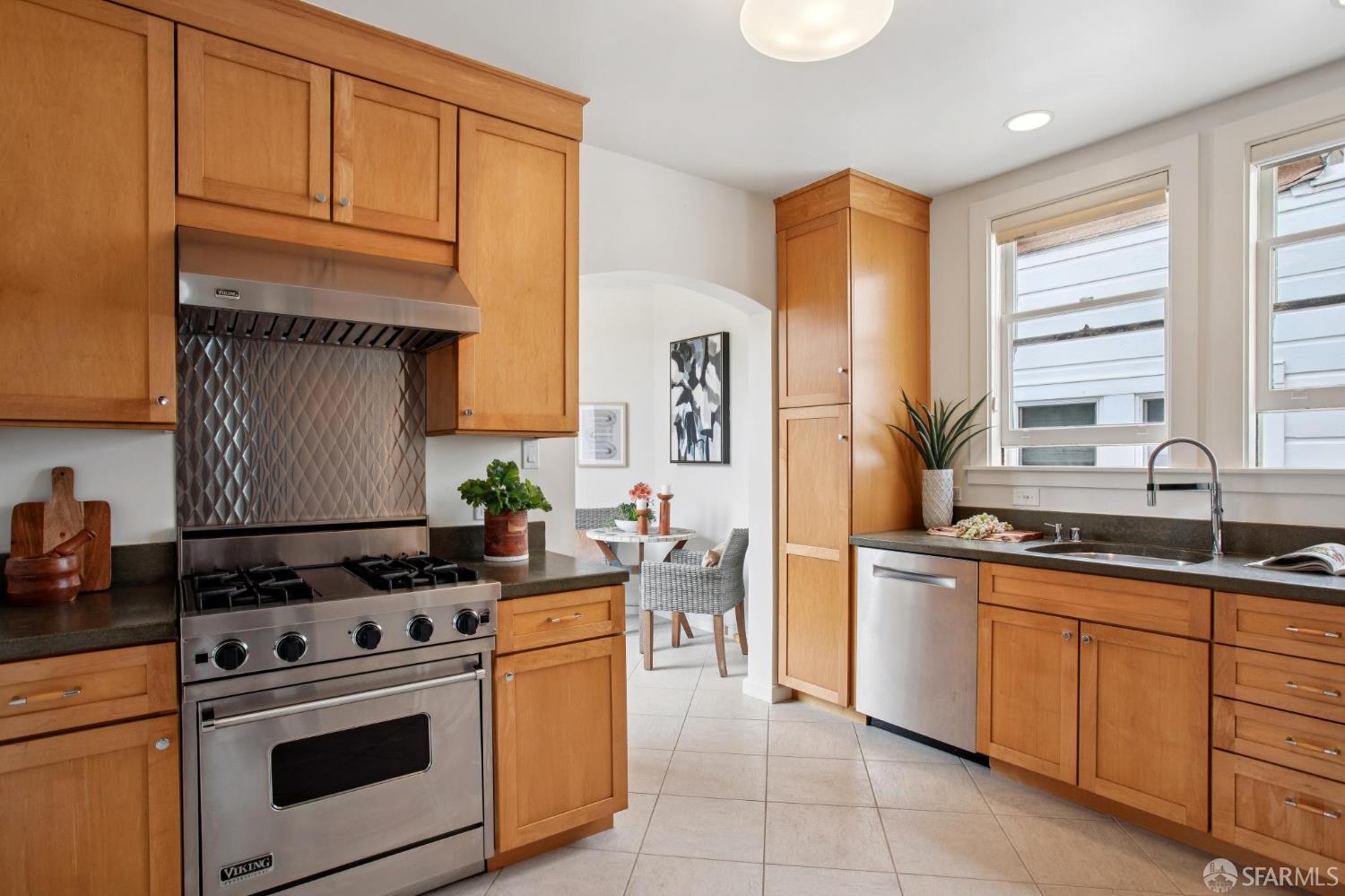 Photo #19: 426107880 Listing: Photo #19