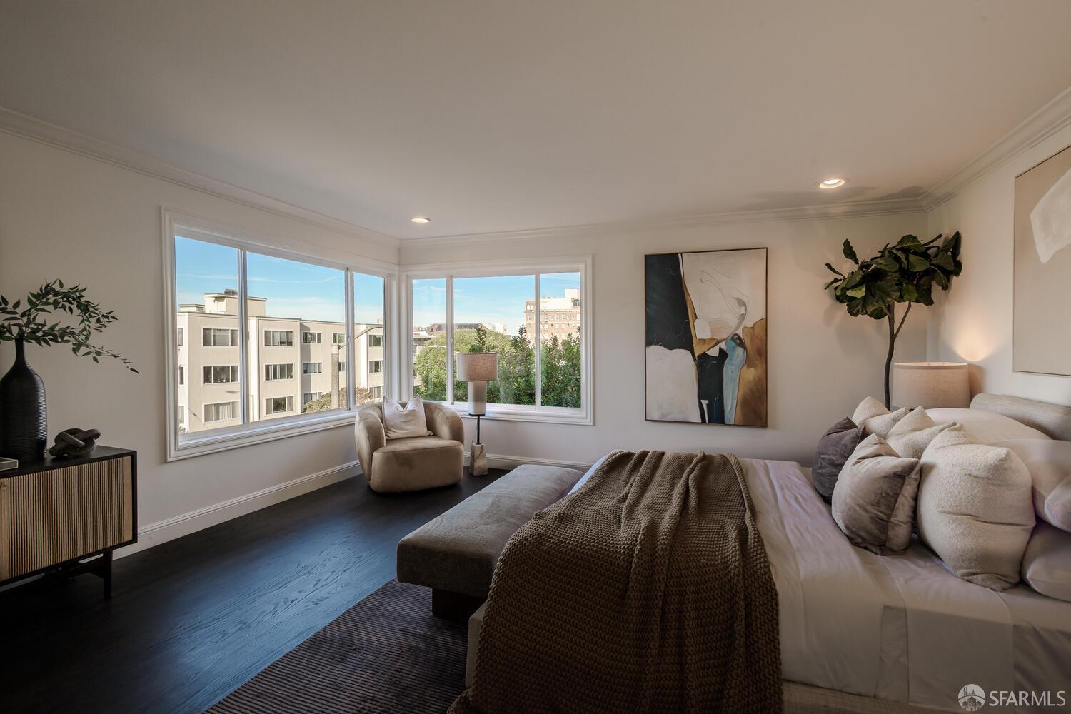 Detail Gallery Image 32 of 46 For 2001 Pacific Ave, San Francisco,  CA 94109 - 5 Beds | 4 Baths