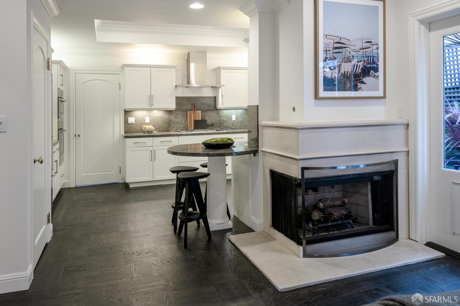 Detail Gallery Image 18 of 46 For 2001 Pacific Ave, San Francisco,  CA 94109 - 5 Beds | 4 Baths