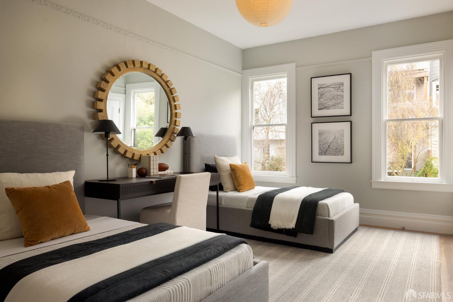 Detail Gallery Image 13 of 23 For 844 Clayton St, San Francisco,  CA 94117 - 5 Beds | 3/2 Baths