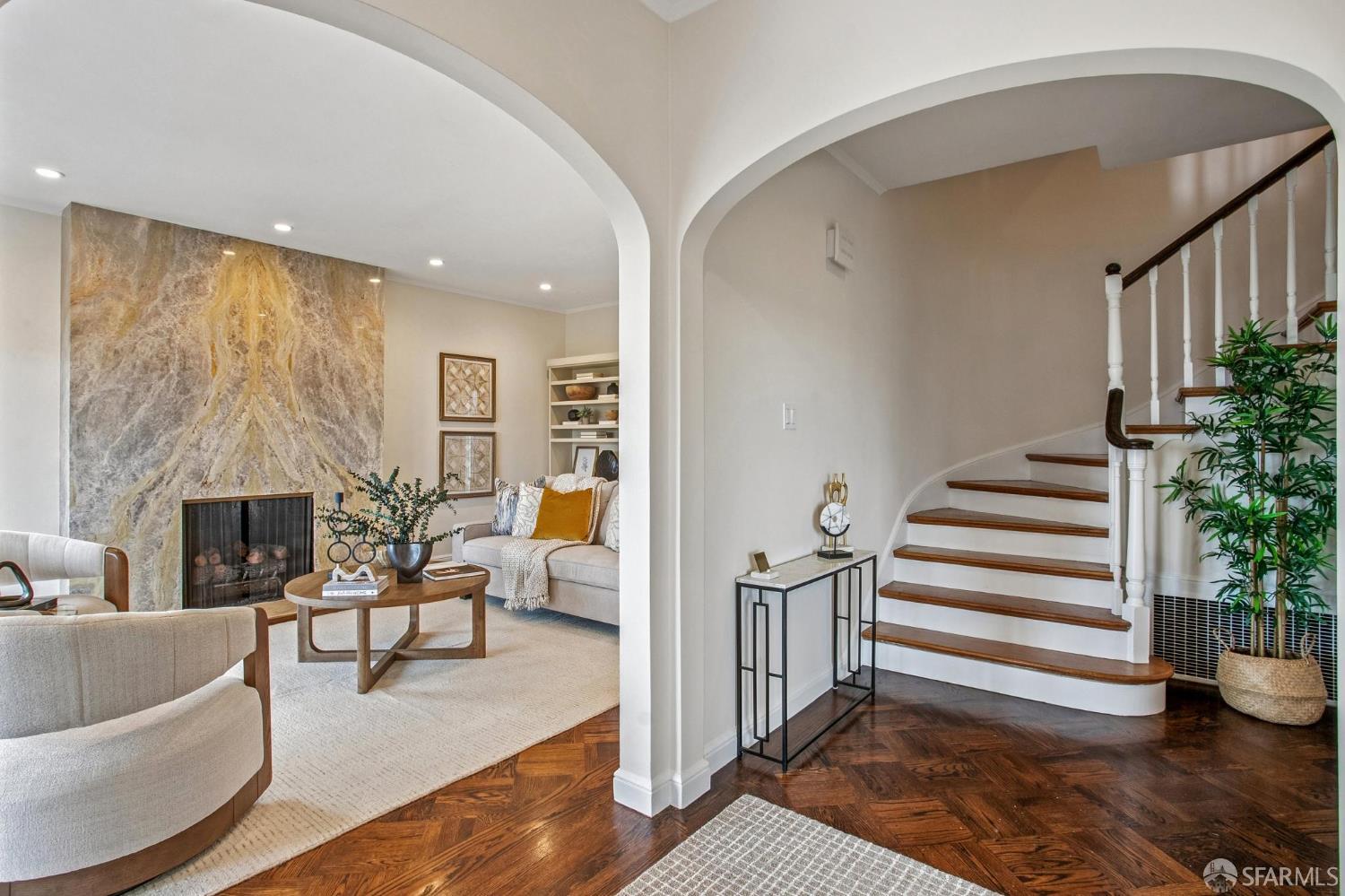 Detail Gallery Image 4 of 40 For 23 Cresta Vista Dr, San Francisco,  CA 94127 - 3 Beds | 3 Baths