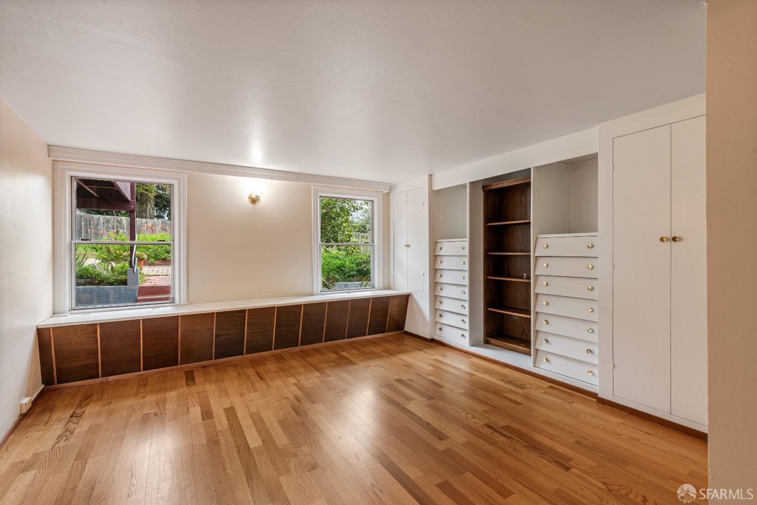 Detail Gallery Image 16 of 23 For 2320 15th Ave, San Francisco,  CA 94116 - 2 Beds | 1 Baths