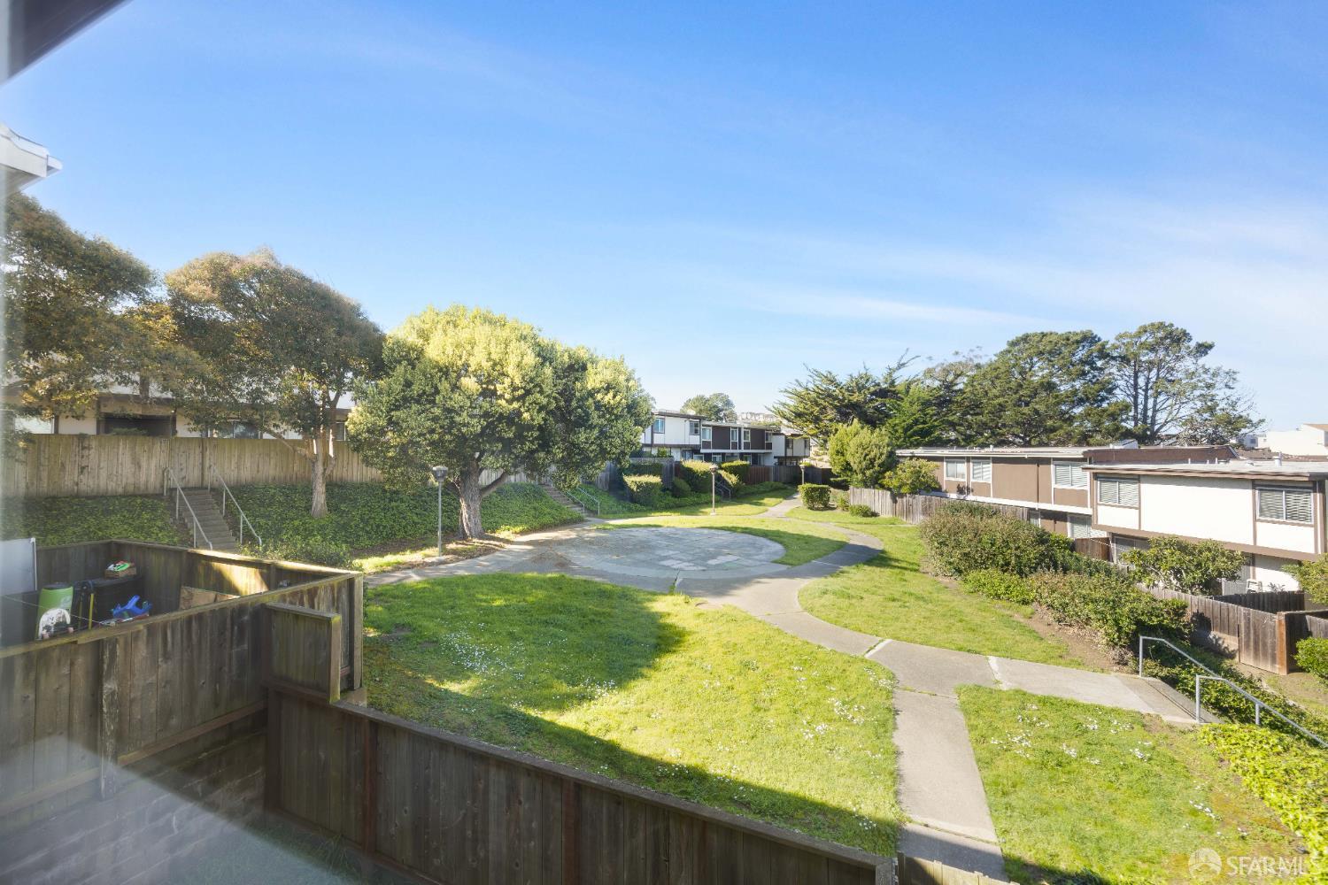 Detail Gallery Image 12 of 13 For 2464 Rowntree Way, South San Francisco,  CA 94080 - 3 Beds | 1/1 Baths