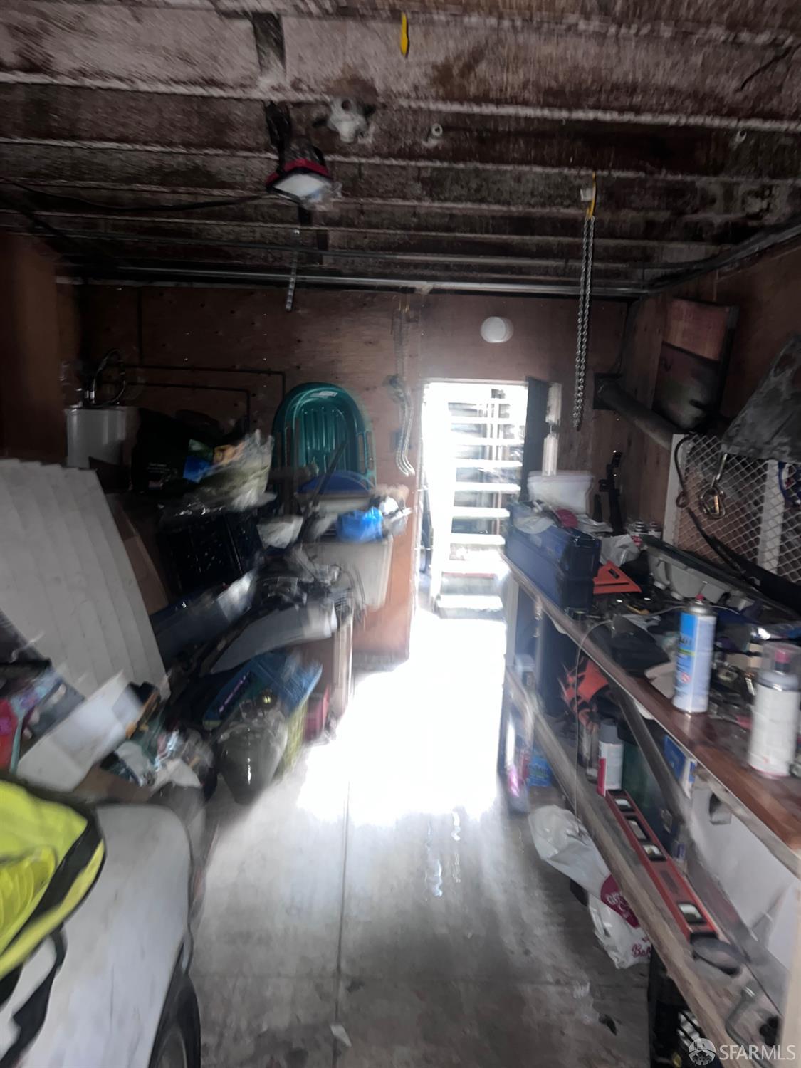 Detail Gallery Image 11 of 13 For 1231 Silver Ave, San Francisco,  CA 94134 - 3 Beds | 1 Baths