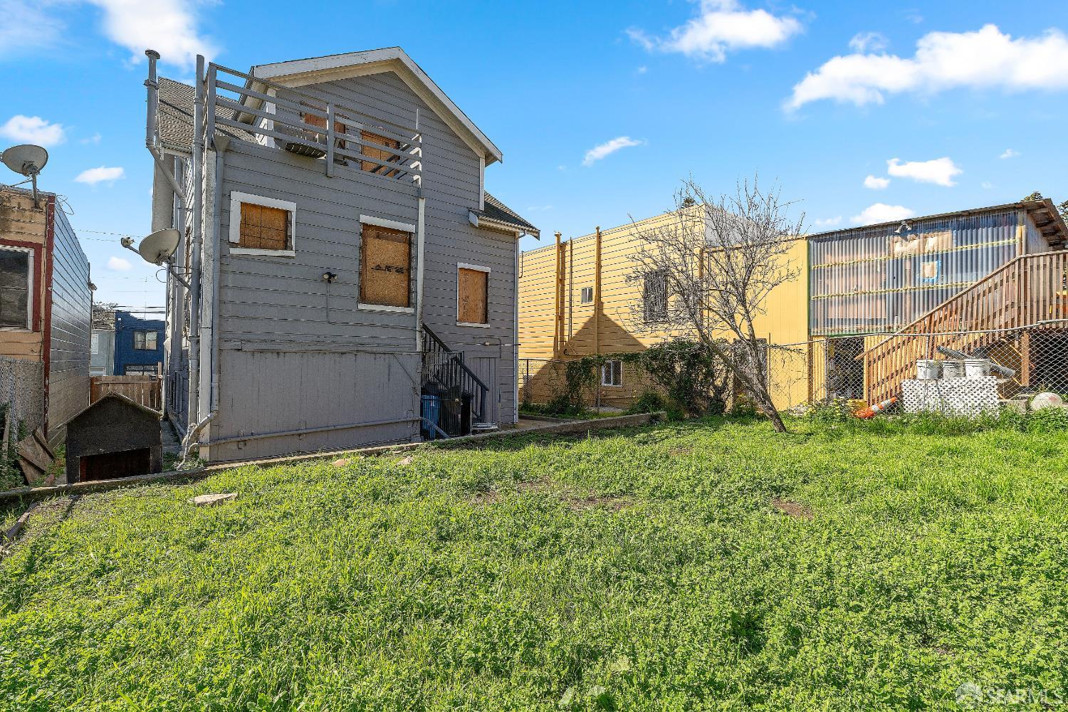 Detail Gallery Image 31 of 44 For 1276 Revere Ave, San Francisco,  CA 94124 - 4 Beds | 2/1 Baths