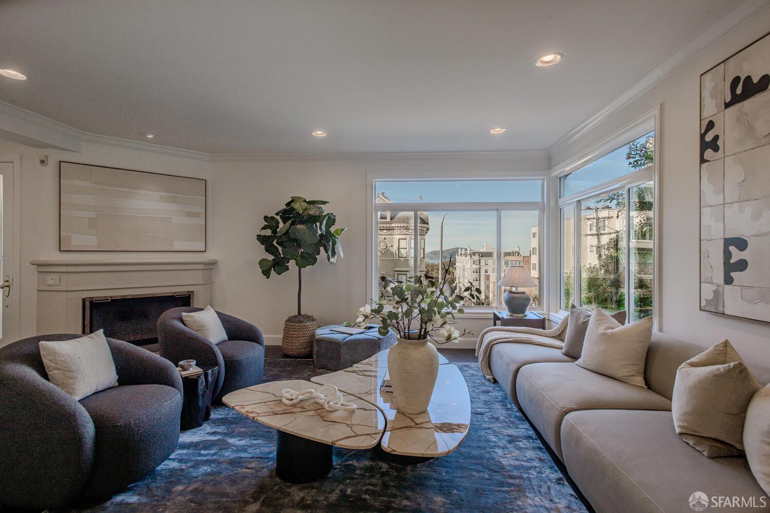 Detail Gallery Image 9 of 46 For 2001 Pacific Ave, San Francisco,  CA 94109 - 5 Beds | 4 Baths