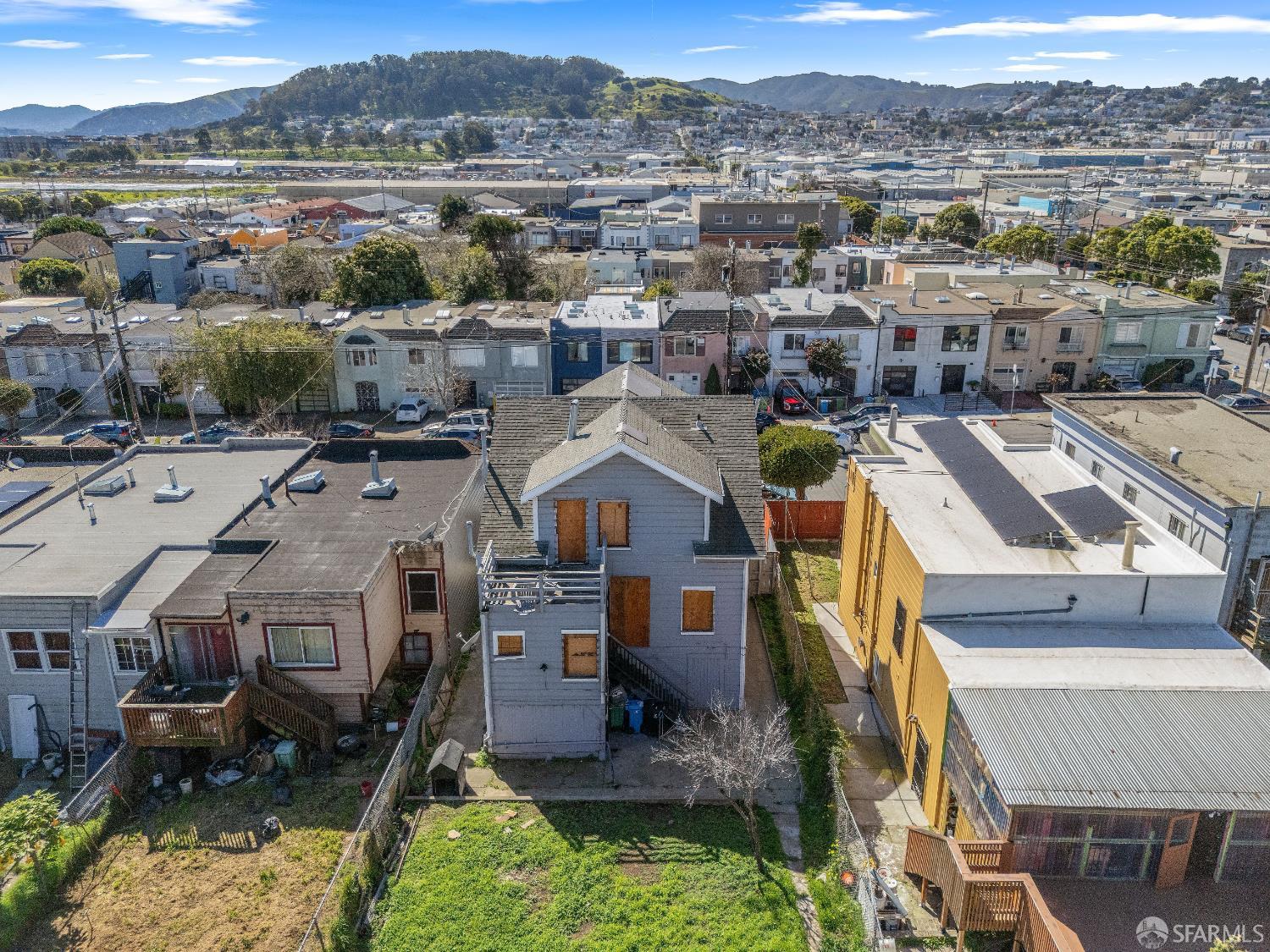 Detail Gallery Image 35 of 44 For 1276 Revere Ave, San Francisco,  CA 94124 - 4 Beds | 2/1 Baths