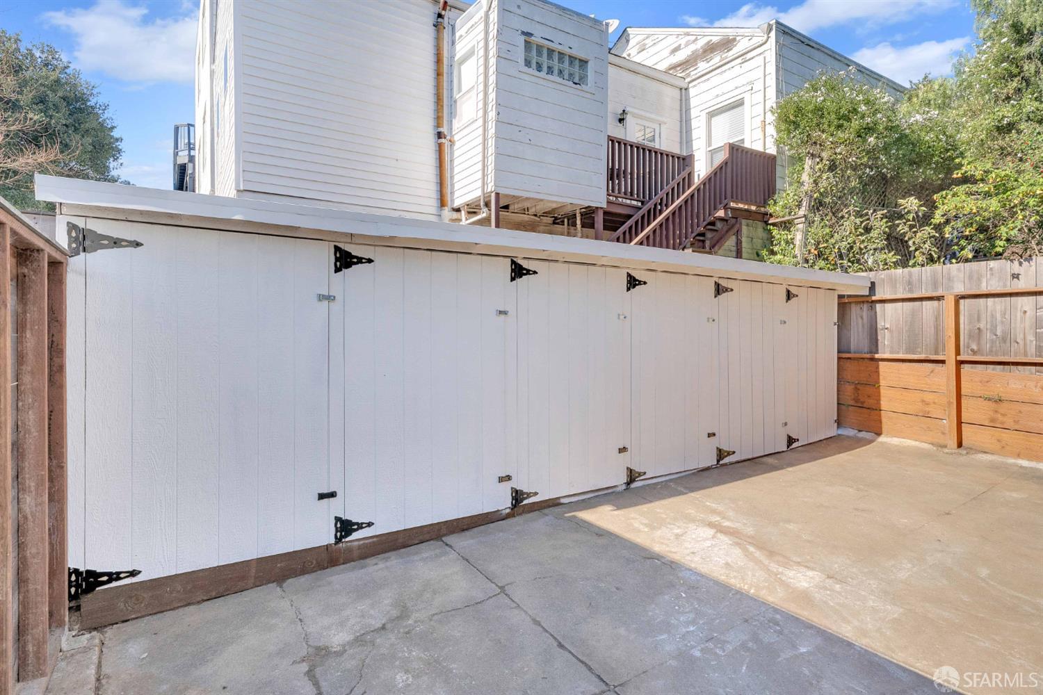 Detail Gallery Image 14 of 37 For 1060 Noe St 1064a,  San Francisco,  CA 94114 - 2 Beds | 1 Baths