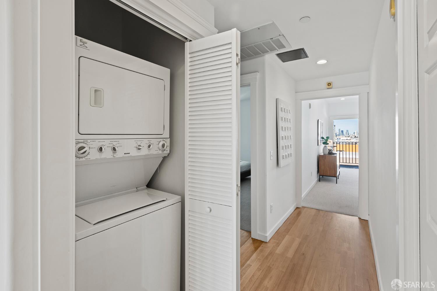 Detail Gallery Image 17 of 29 For 199 Tiffany Ave #406,  San Francisco,  CA 94110 - 2 Beds | 2 Baths
