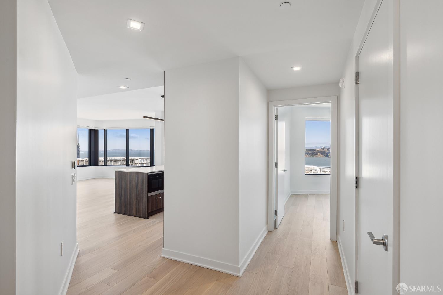 Detail Gallery Image 18 of 45 For 280 Spear St 27g,  San Francisco,  CA 94105 - 2 Beds | 2 Baths