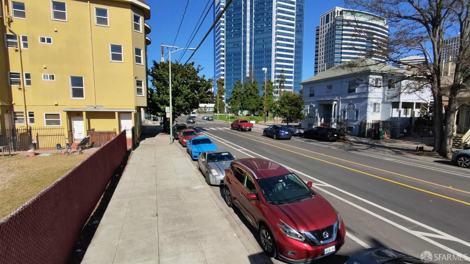 Detail Gallery Image 3 of 7 For 913 Martin Luther King Jr Way, Oakland,  CA 94080 - – Beds | – Baths