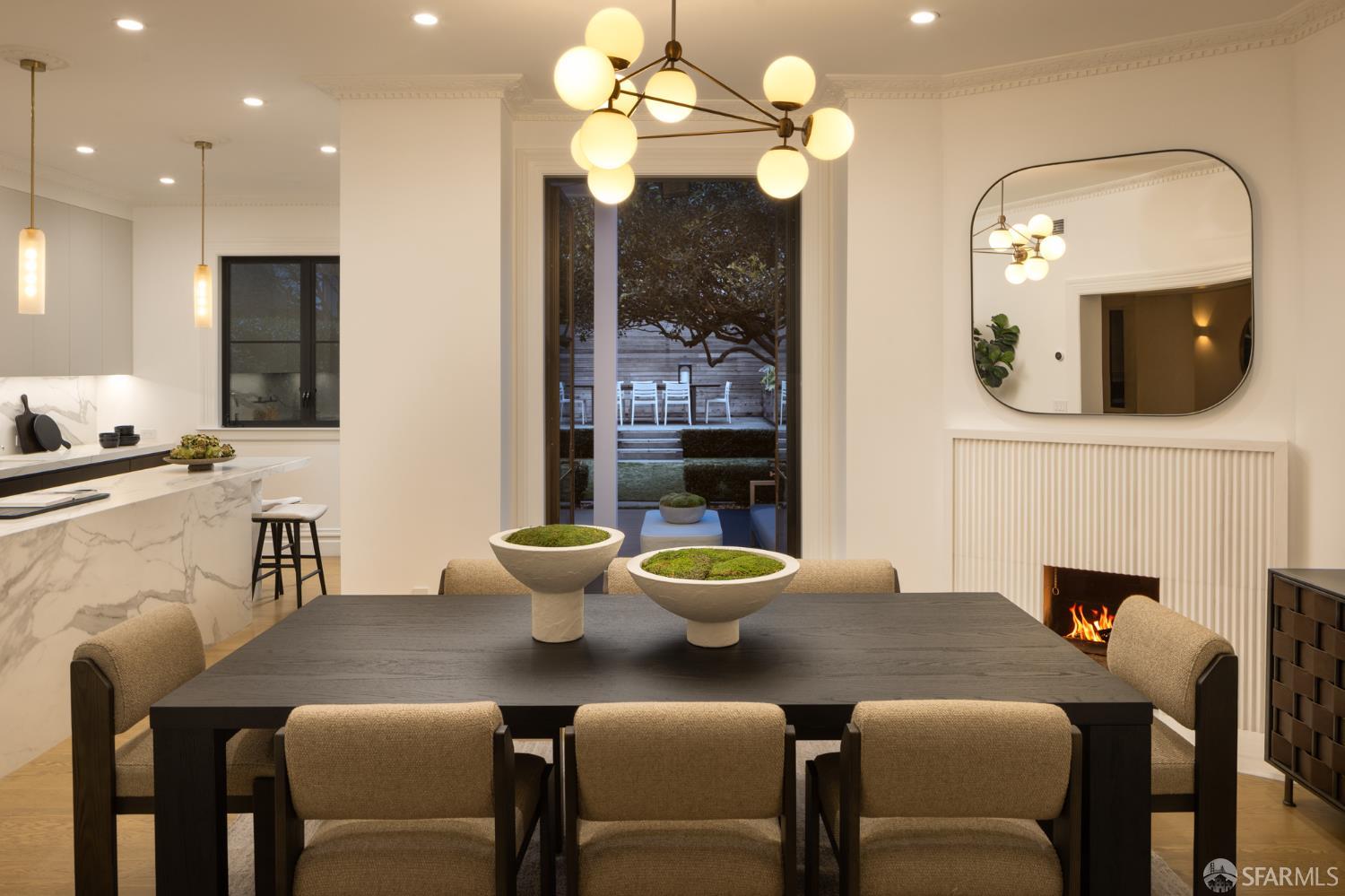 Detail Gallery Image 21 of 23 For 844 Clayton St, San Francisco,  CA 94117 - 5 Beds | 3/2 Baths