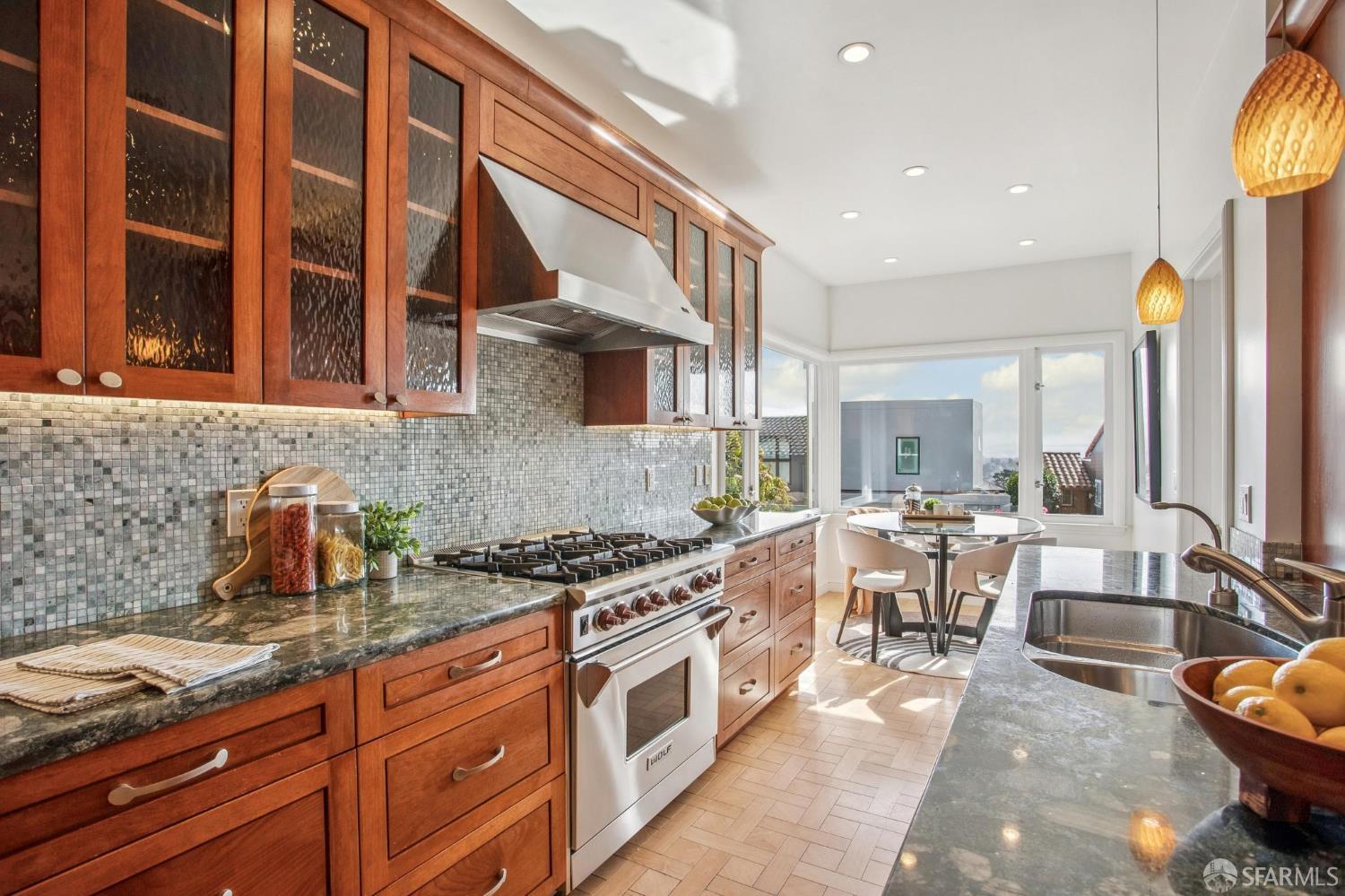 Detail Gallery Image 16 of 40 For 23 Cresta Vista Dr, San Francisco,  CA 94127 - 3 Beds | 3 Baths