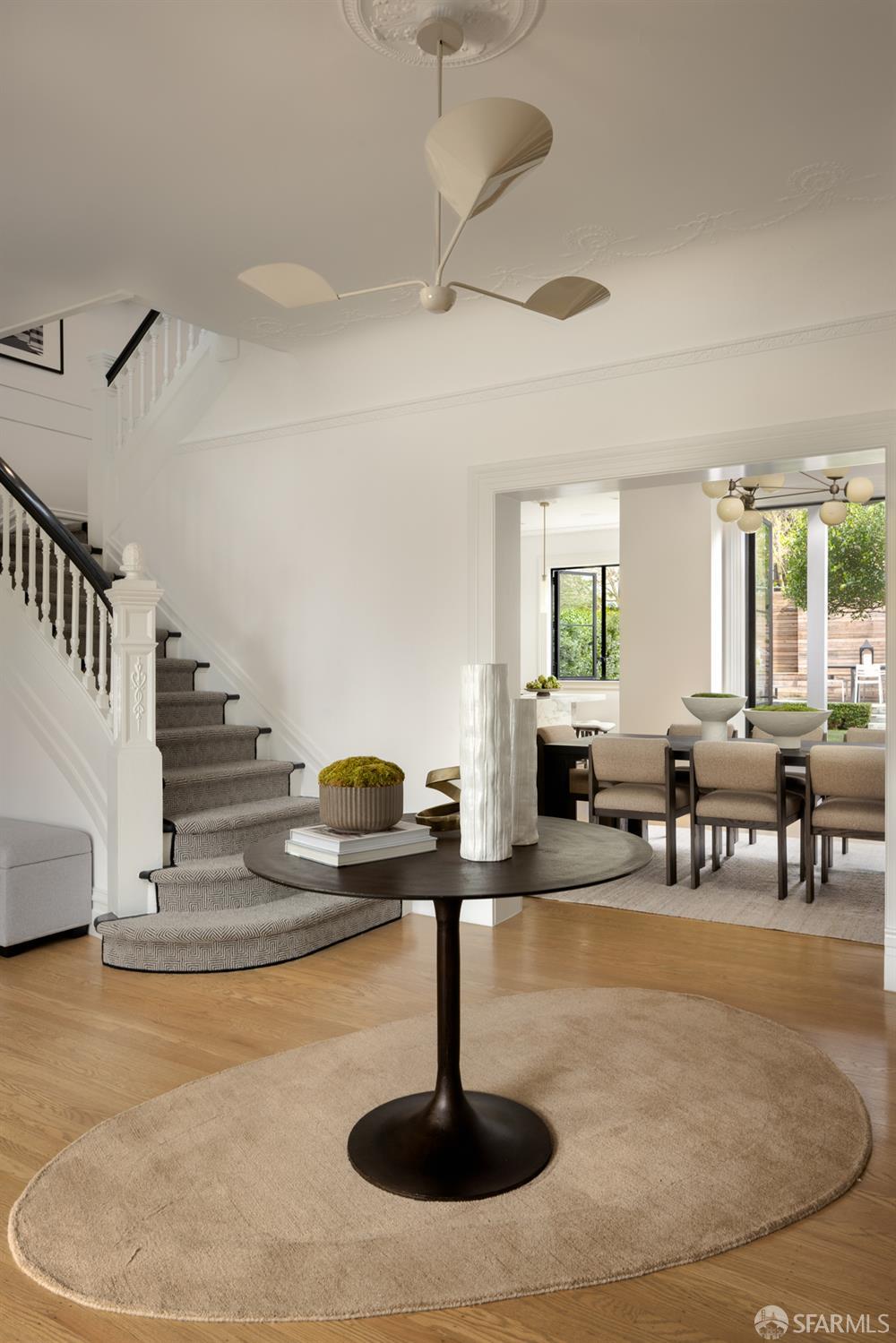 Detail Gallery Image 2 of 23 For 844 Clayton St, San Francisco,  CA 94117 - 5 Beds | 3/2 Baths