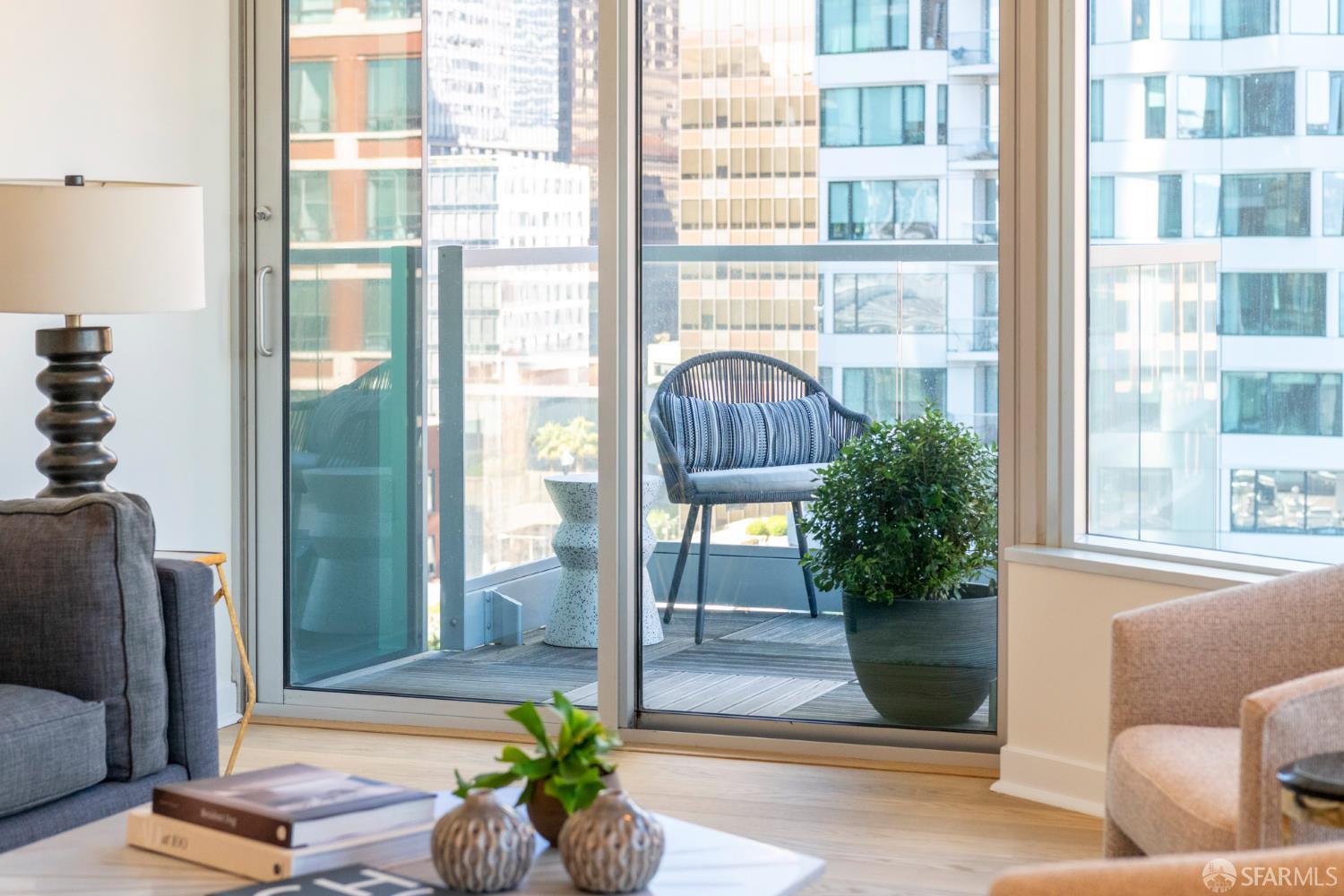 Detail Gallery Image 12 of 51 For 338 Spear St 14b,  San Francisco,  CA 94105 - 2 Beds | 2 Baths