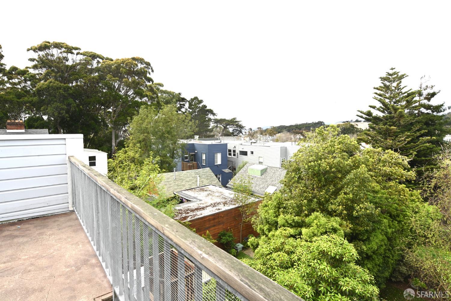 Detail Gallery Image 17 of 19 For 1120 Clement St, San Francisco,  CA 94118 - 2 Beds | 1 Baths