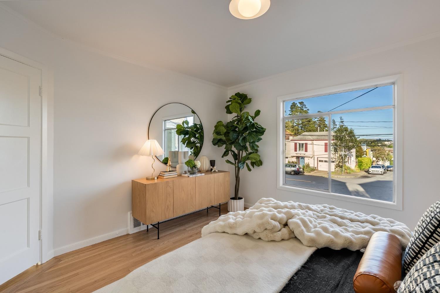 Detail Gallery Image 21 of 57 For 2207 12th Ave, San Francisco,  CA 94116 - 2 Beds | 1 Baths