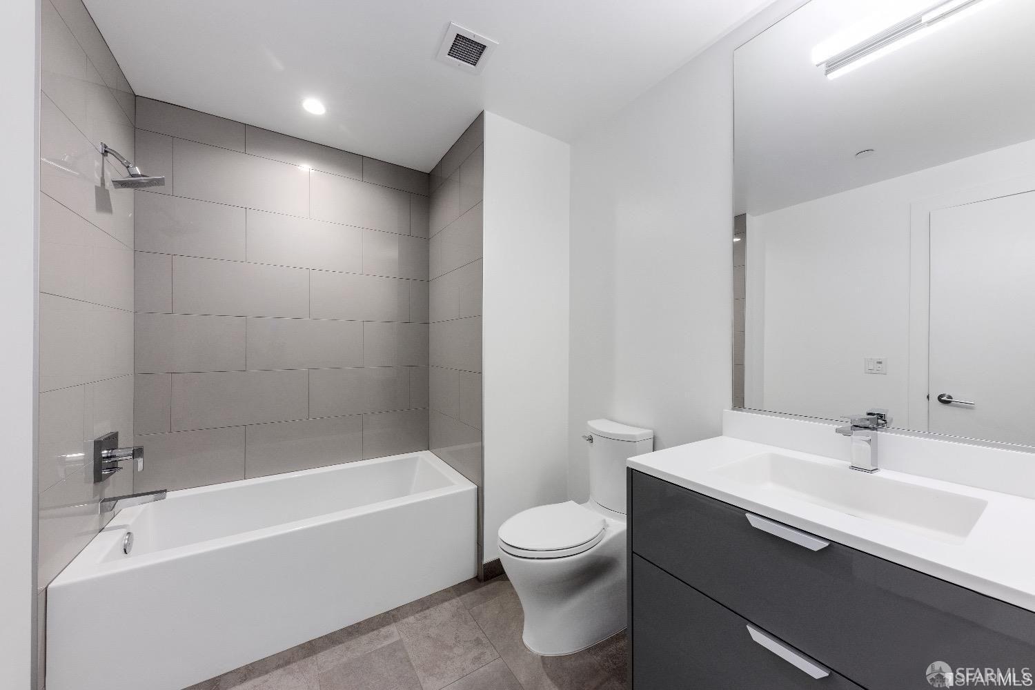 Detail Gallery Image 10 of 54 For 1000 3rd St #1405,  San Francisco,  CA 94158 - 2 Beds | 2 Baths