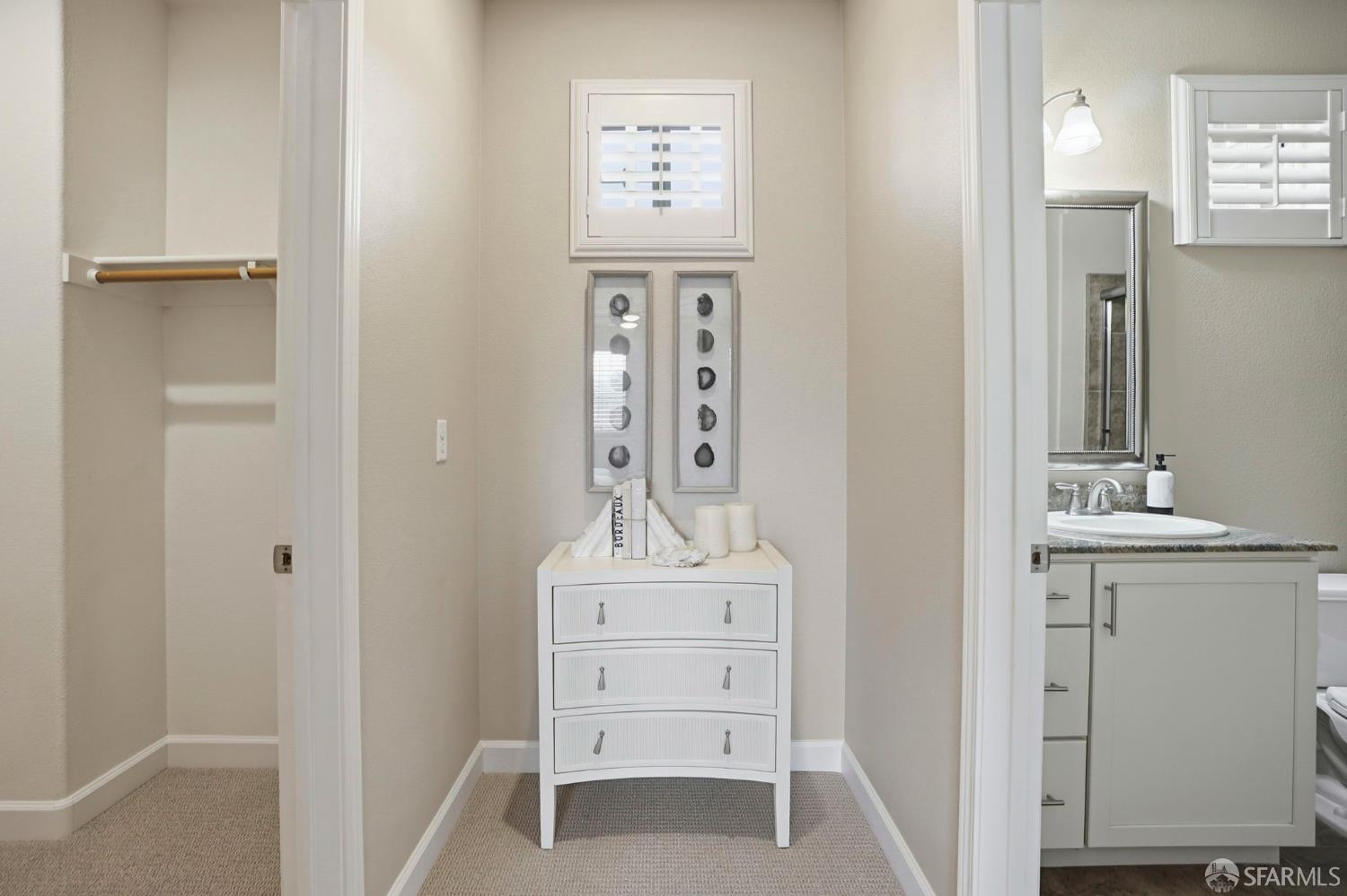 Detail Gallery Image 36 of 59 For 2541 Oak Rd, Walnut Creek,  CA 94597 - 4 Beds | 3/1 Baths