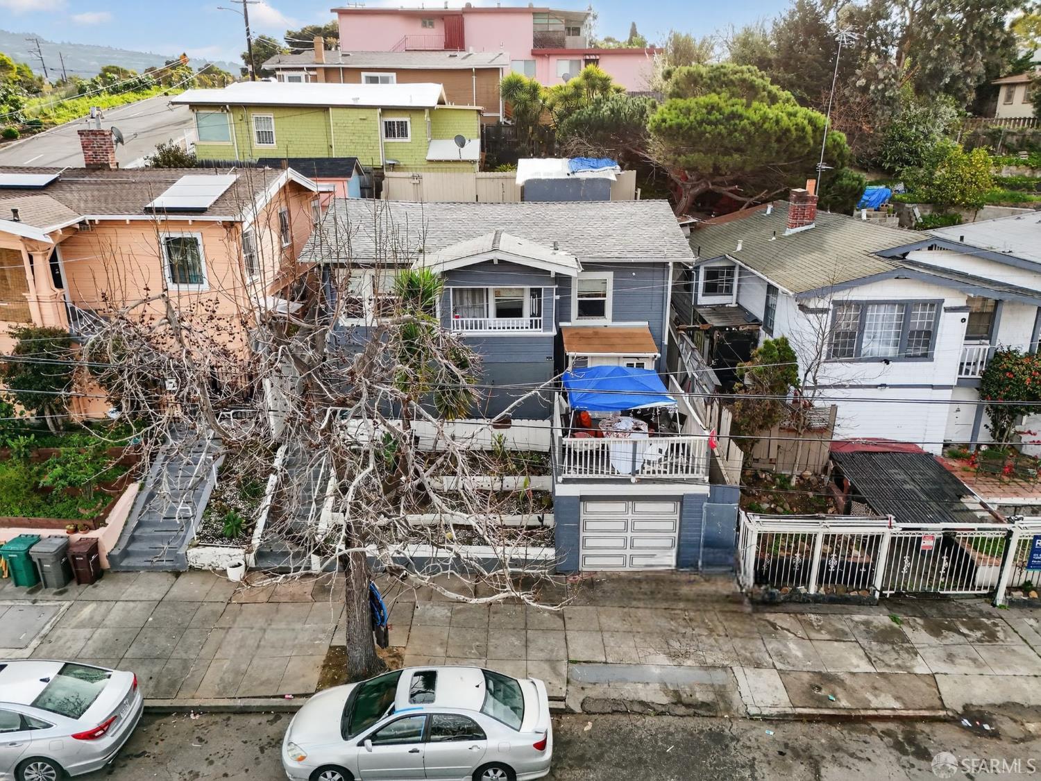 Detail Gallery Image 2 of 15 For 3226 Champion St, Oakland,  CA 92602 - 4 Beds | 3 Baths