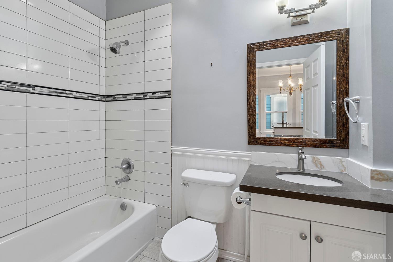 Detail Gallery Image 10 of 32 For 3287 Cesar Chavez St, San Francisco,  CA 94110 - 3 Beds | 2/1 Baths