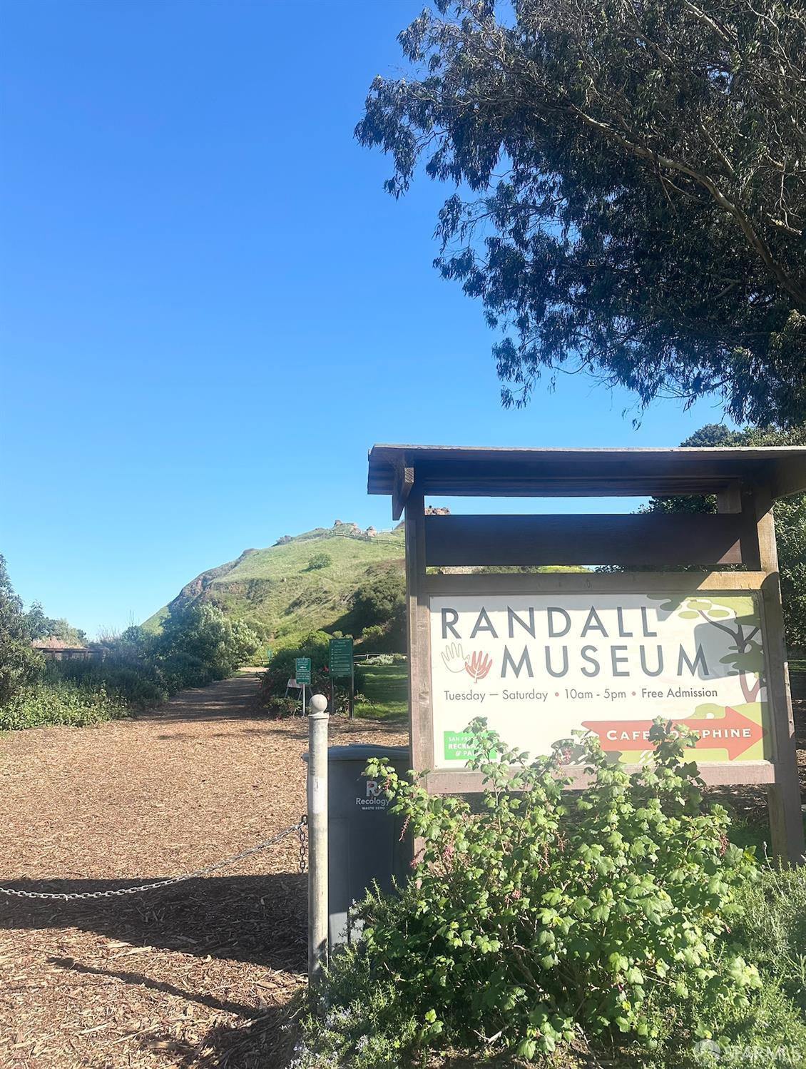 Detail Gallery Image 62 of 64 For 136 Clifford Ter, San Francisco,  CA 94117 - 3 Beds | 2 Baths