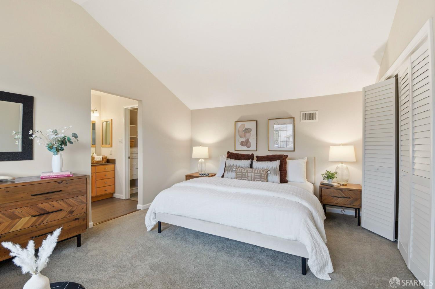 Detail Gallery Image 25 of 50 For 35 Whitecliff Way, San Francisco,  CA 94124 - 3 Beds | 2 Baths