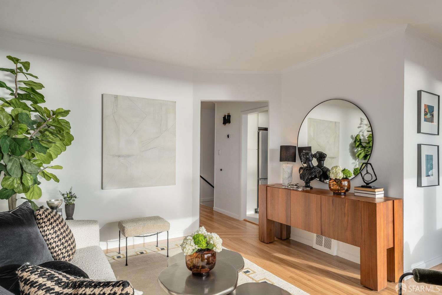 Detail Gallery Image 8 of 57 For 2207 12th Ave, San Francisco,  CA 94116 - 2 Beds | 1 Baths