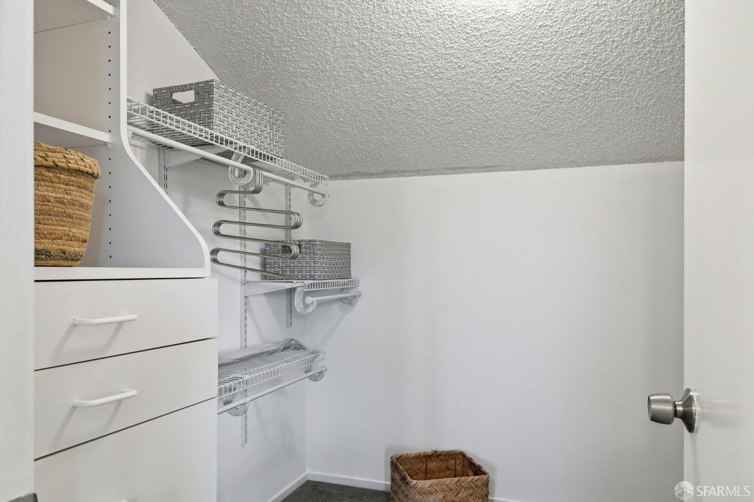 Detail Gallery Image 20 of 50 For 35 Whitecliff Way, San Francisco,  CA 94124 - 3 Beds | 2 Baths