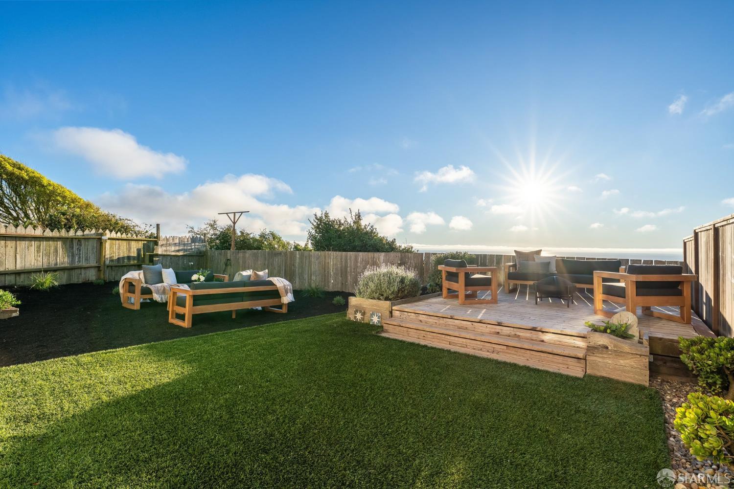 Detail Gallery Image 29 of 57 For 2207 12th Ave, San Francisco,  CA 94116 - 2 Beds | 1 Baths