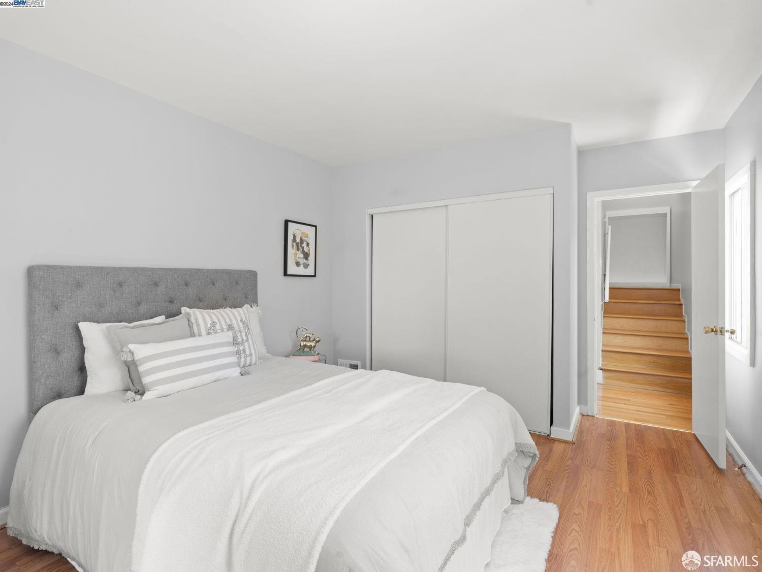 Detail Gallery Image 12 of 19 For 1747 E 22nd St, Oakland,  CA 94606 - 4 Beds | 3 Baths