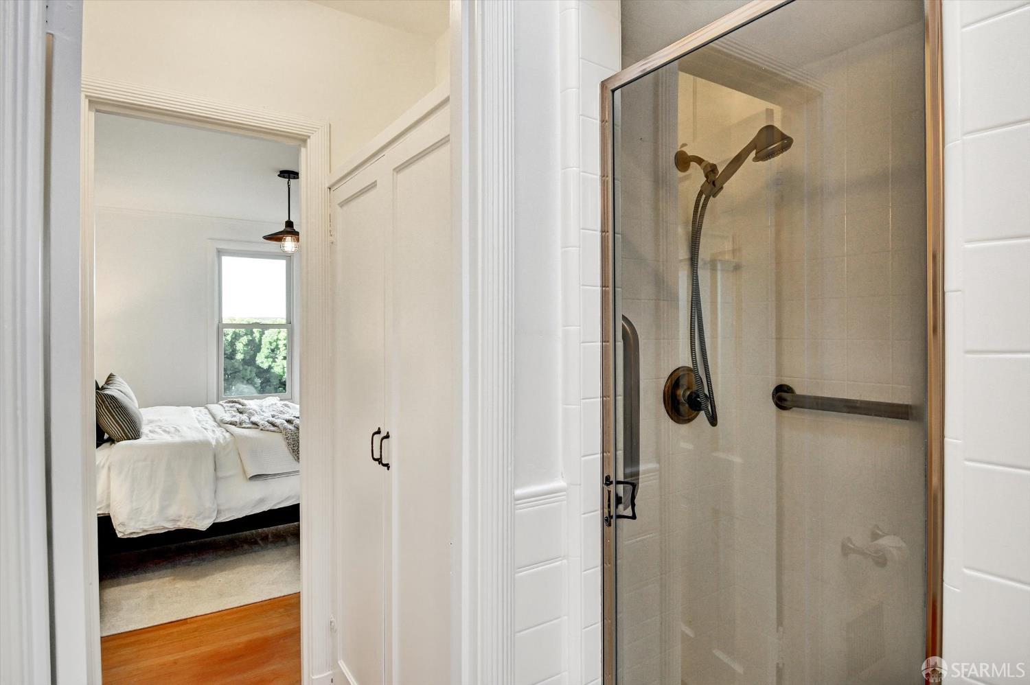 Detail Gallery Image 19 of 34 For 4126 Fulton St, San Francisco,  CA 94121 - 2 Beds | 1 Baths