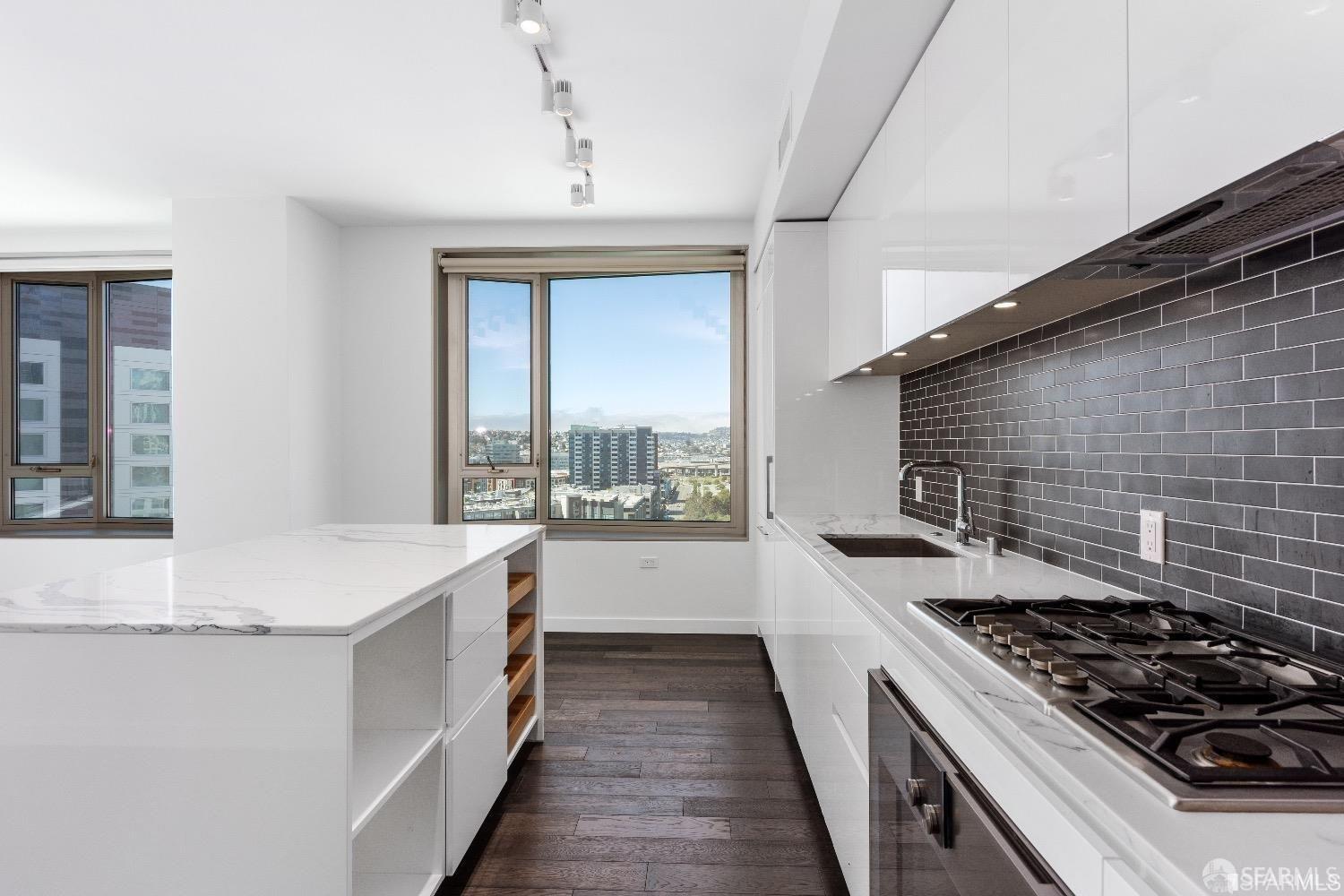 Detail Gallery Image 14 of 54 For 1000 3rd St #1405,  San Francisco,  CA 94158 - 2 Beds | 2 Baths