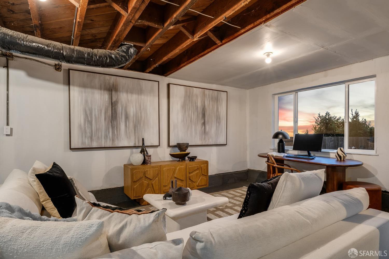 Detail Gallery Image 44 of 57 For 2207 12th Ave, San Francisco,  CA 94116 - 2 Beds | 1 Baths