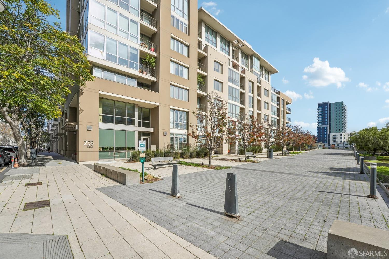 Photo #37: 426103293 Listing: Photo #37