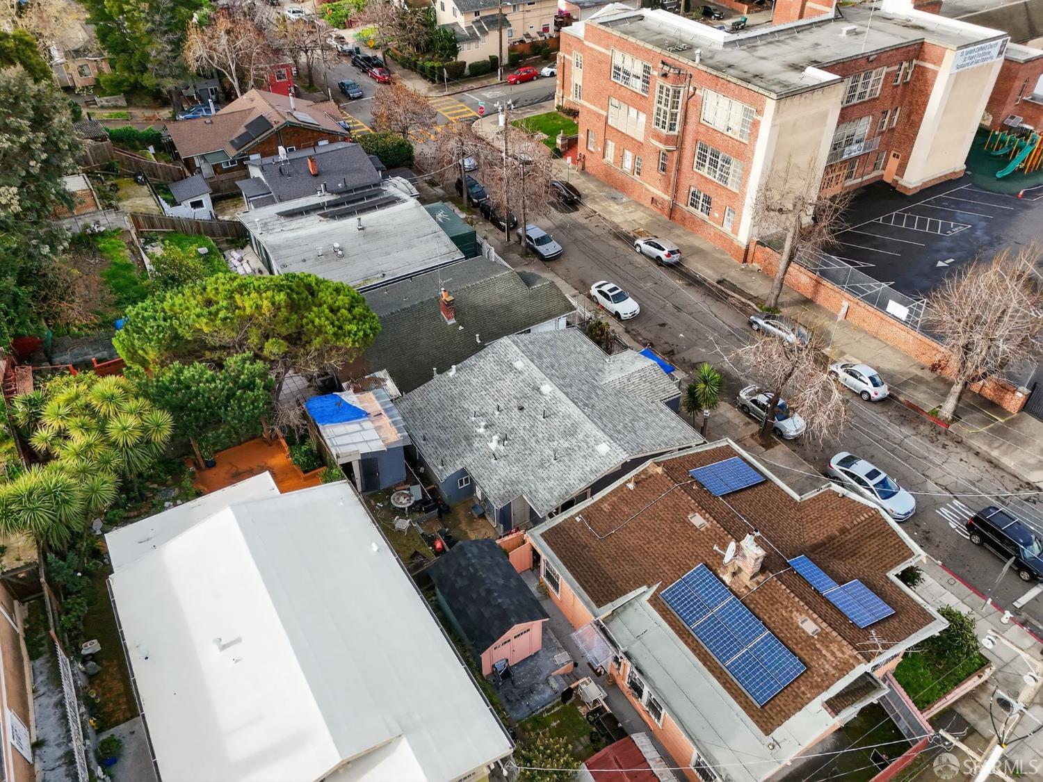 Detail Gallery Image 5 of 15 For 3226 Champion St, Oakland,  CA 92602 - 4 Beds | 3 Baths